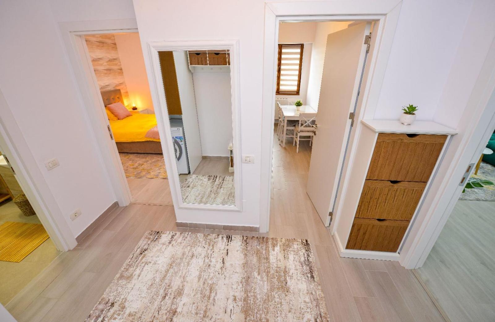 Bucharest Apartment - Private Parking Екстер'єр фото